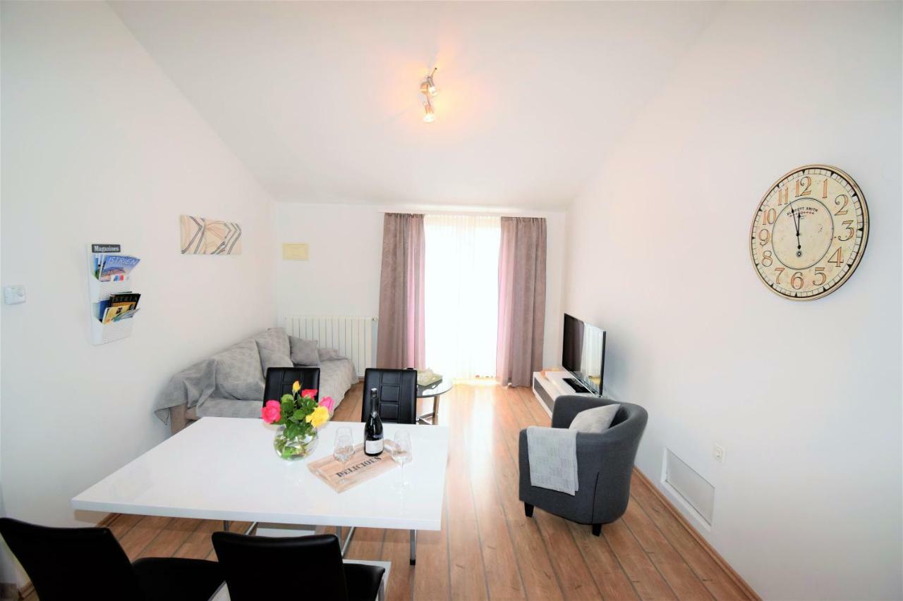 Apartment Vita Vodnjan Luaran gambar