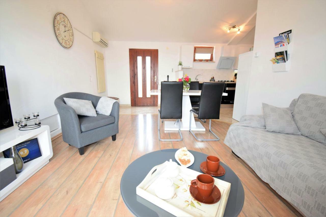 Apartment Vita Vodnjan Luaran gambar